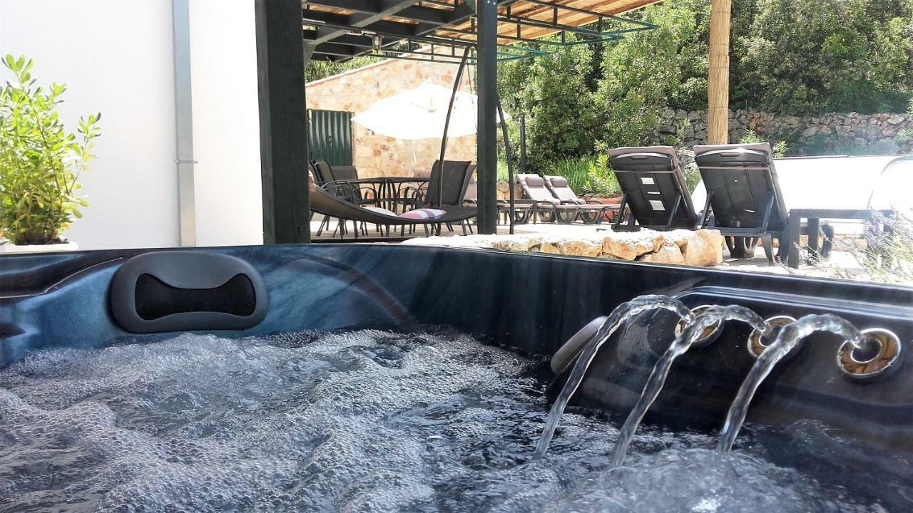 Lavender Hill Hvar - Pool, Jacuzzi,sauna,bbq Pousada